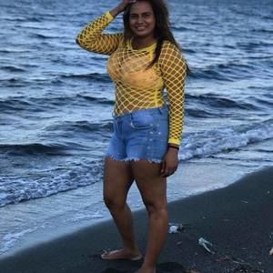 Meet your Posher, Stephani